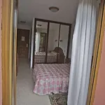 La Casa Abajo