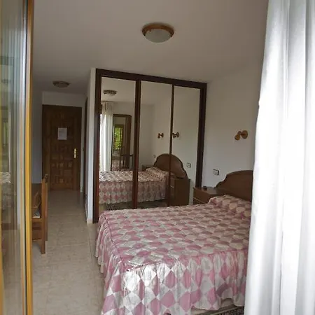 La Casa Abajo