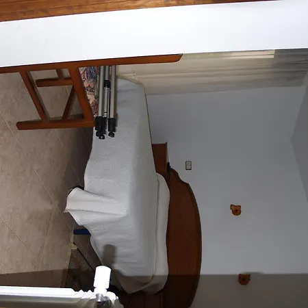 La Casa Abajo בית הארחה סן ויסנטה דה לה ברקרה